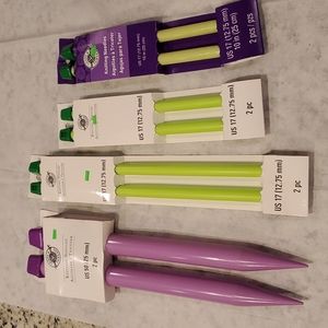 KNITTING NEEDLES